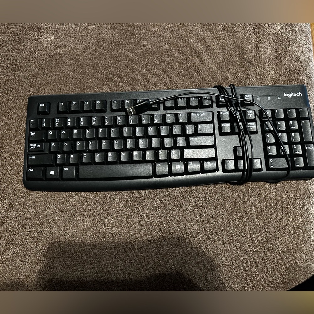 USB Keyboard - Picture 2 of 3